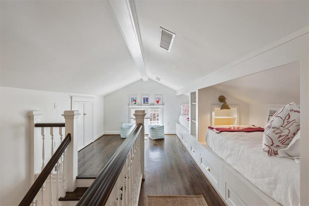 Mt Lookout - Residential