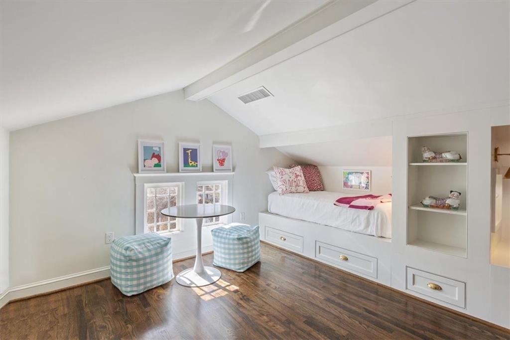 Mt Lookout - Residential