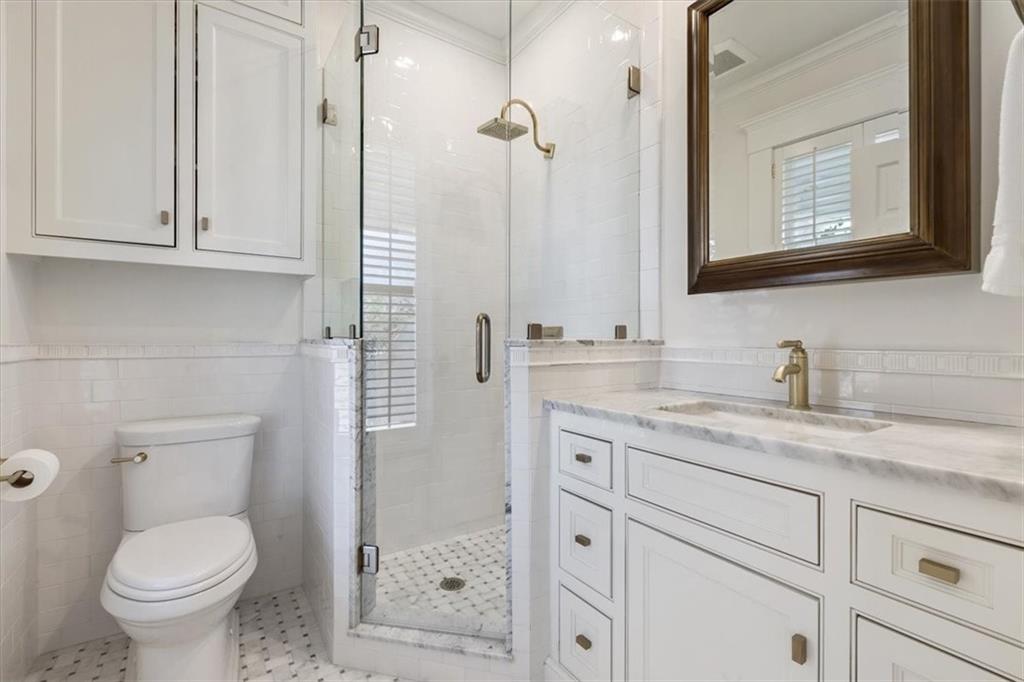 Mt Lookout - Residential