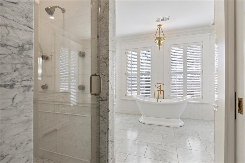 Mt Lookout - Residential