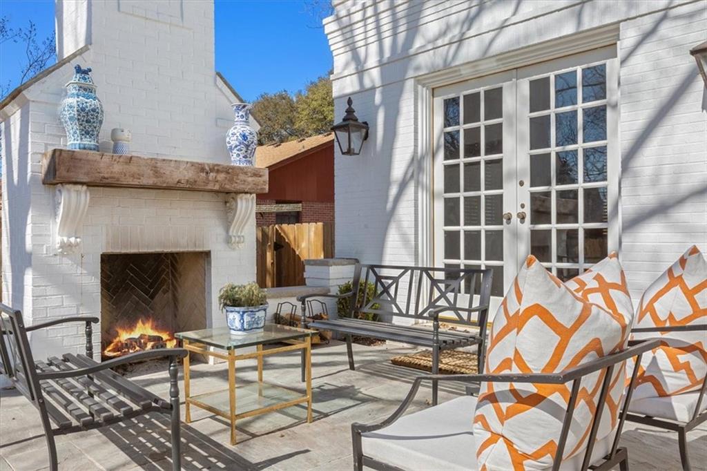 Mt Lookout - Residential