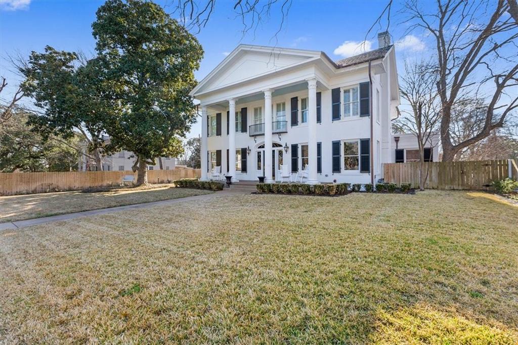 Mt Lookout - Residential