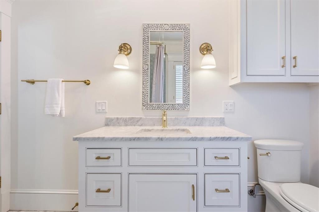 Mt Lookout - Residential