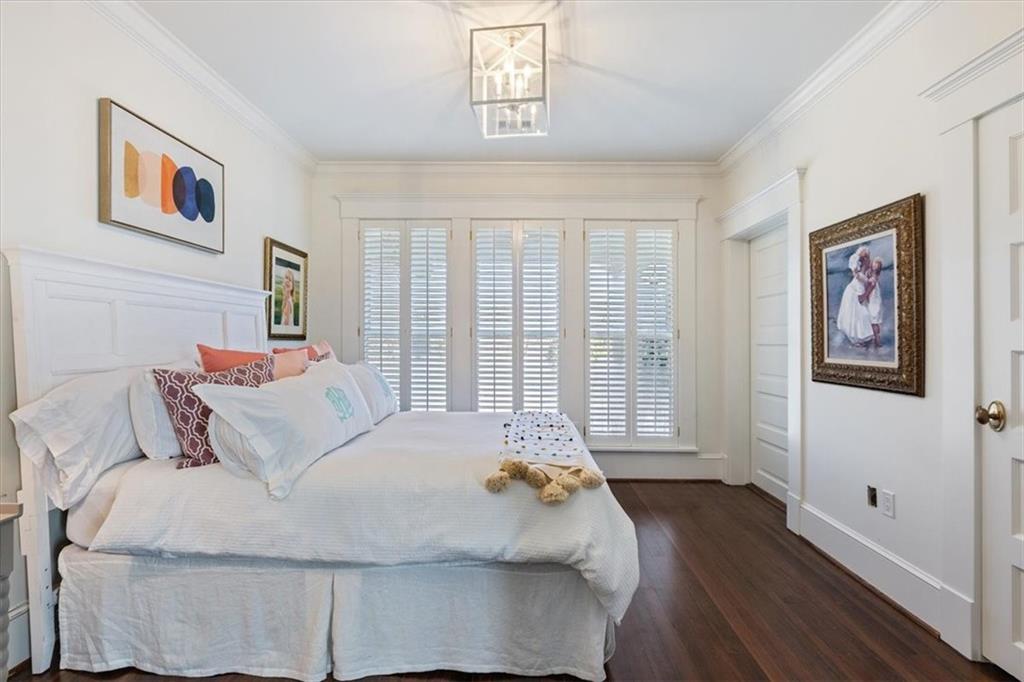 Mt Lookout - Residential