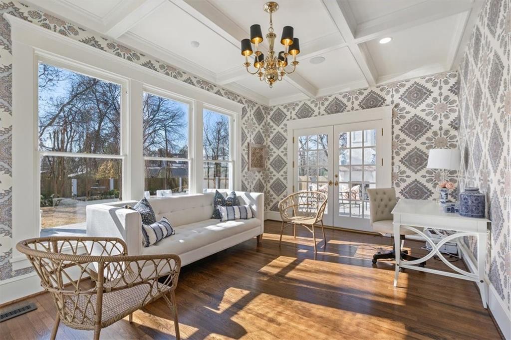 Mt Lookout - Residential