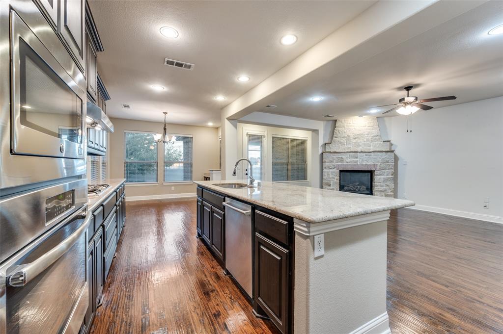 Villas at the Studios - Residential