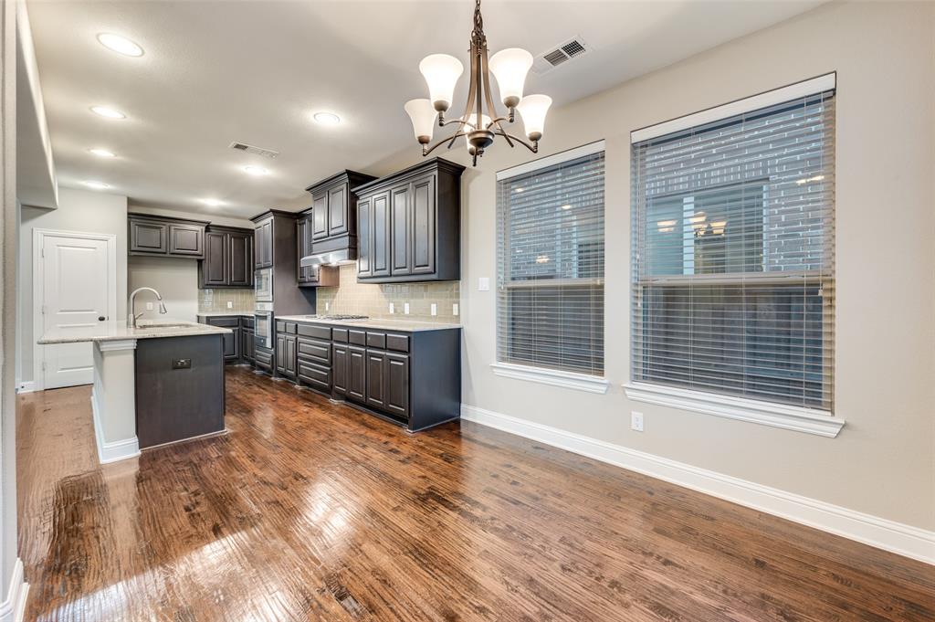 Villas at the Studios - Residential