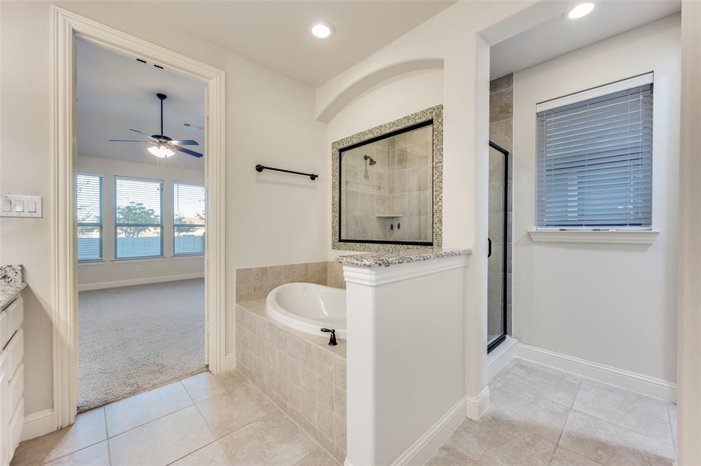 Villas at the Studios - Residential