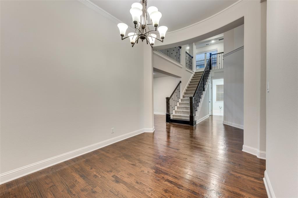 Villas at the Studios - Residential