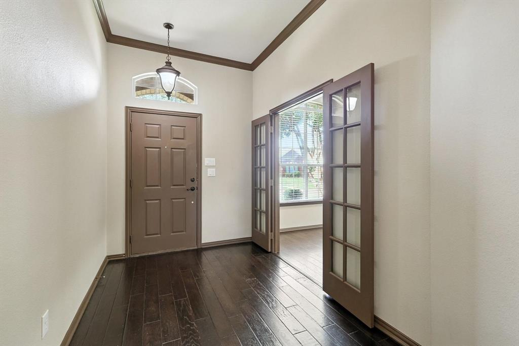 9805 Adolphus Drive