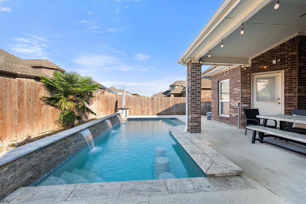 Presidio West - Residential