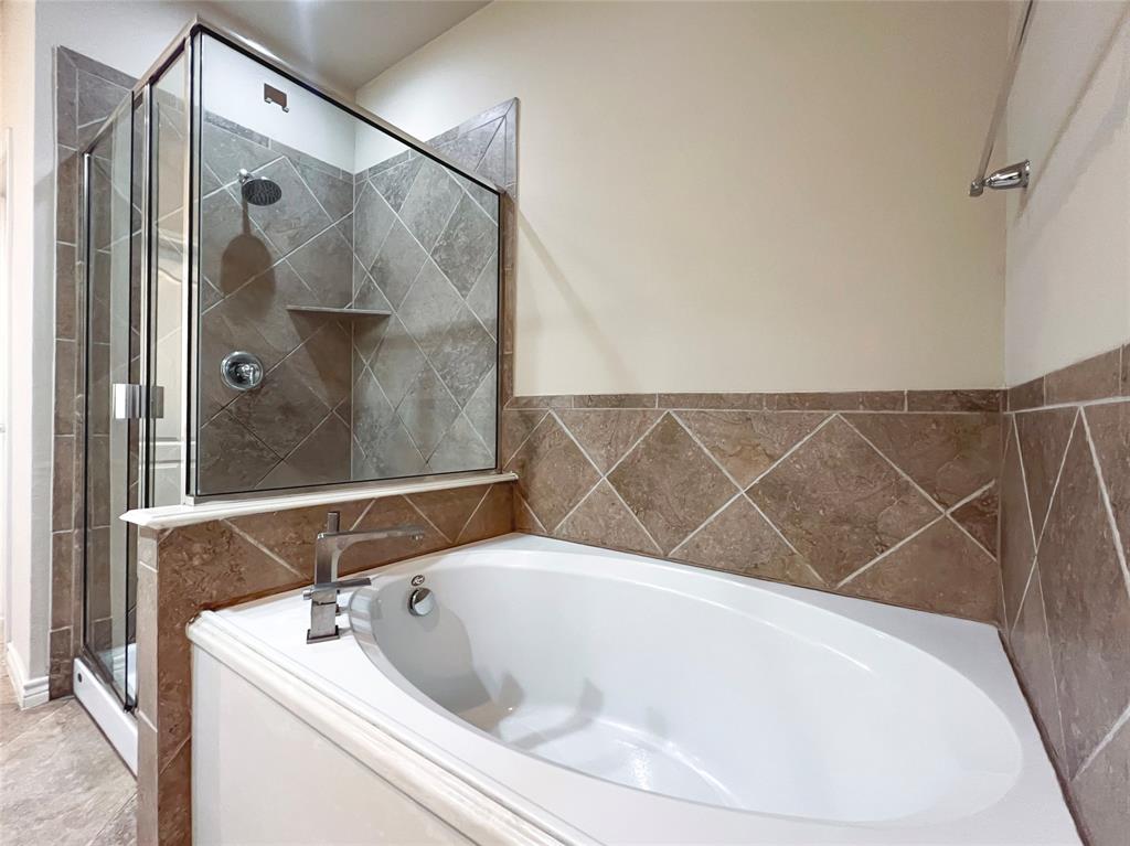 Townhomes District - Residential Lease