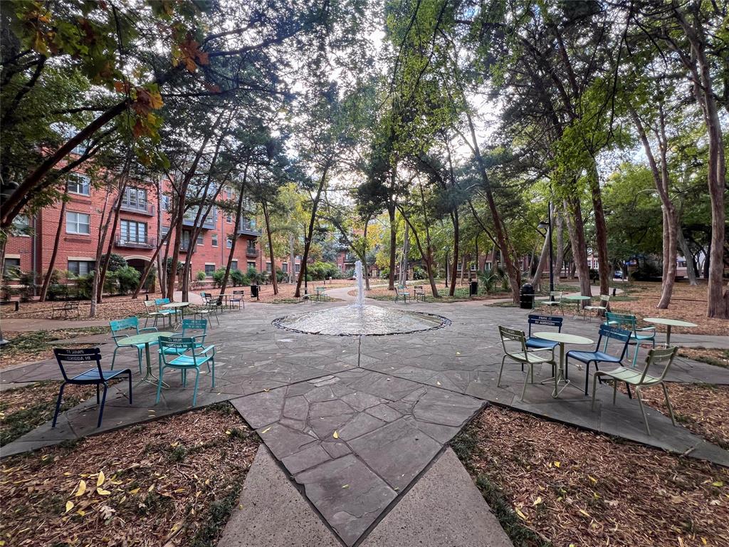 Townhomes District - Residential Lease