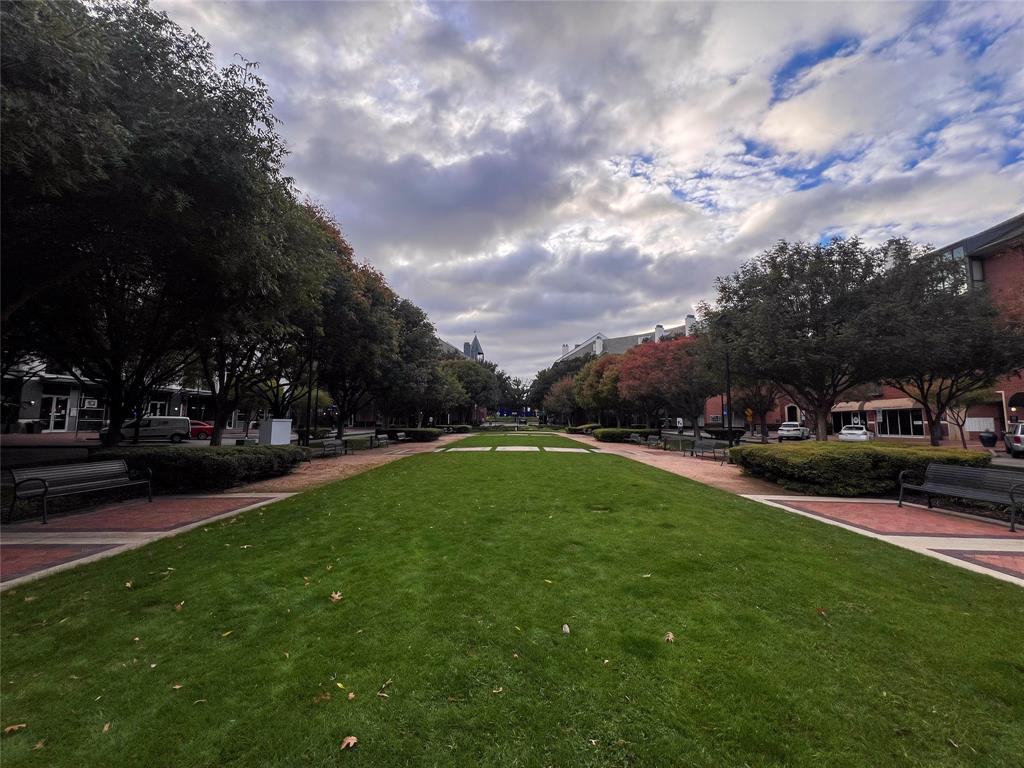 Townhomes District - Residential Lease