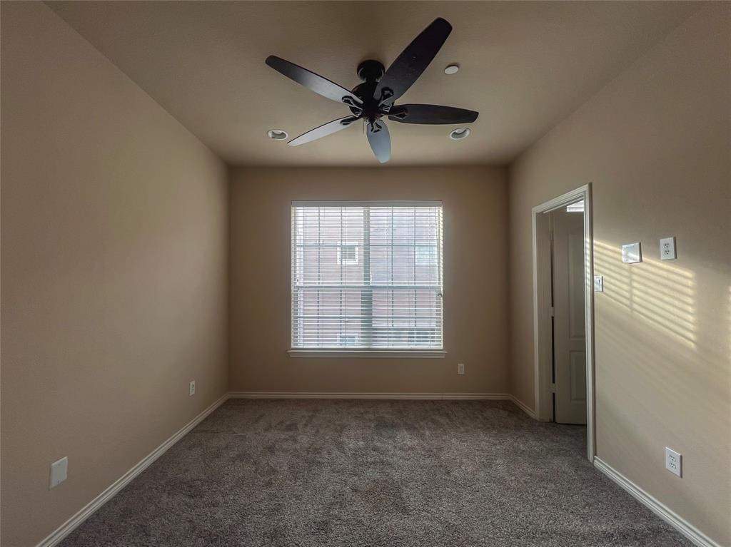 Townhomes District - Residential Lease