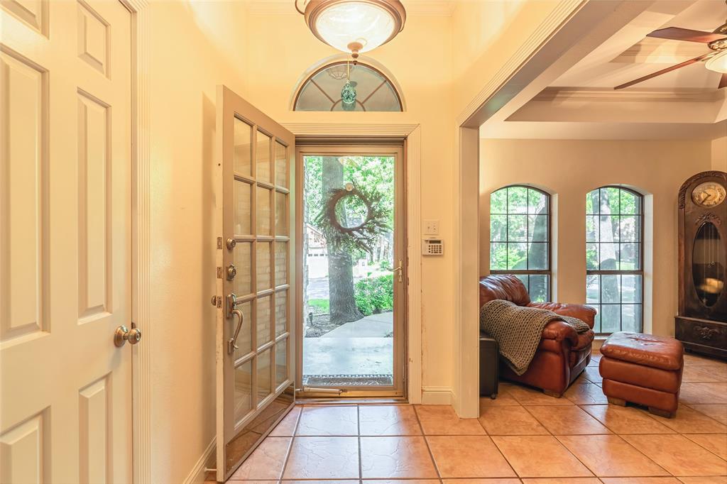 7732 Aubrey Lane