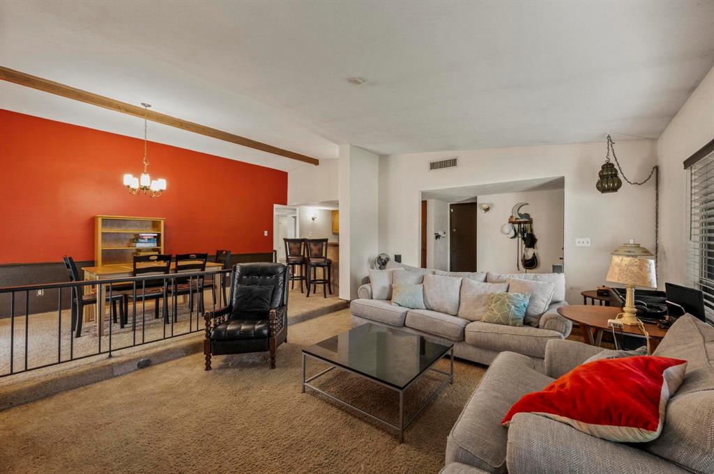 4133 Yellowleaf Drive