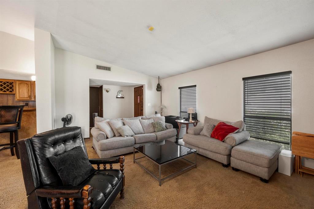 4133 Yellowleaf Drive
