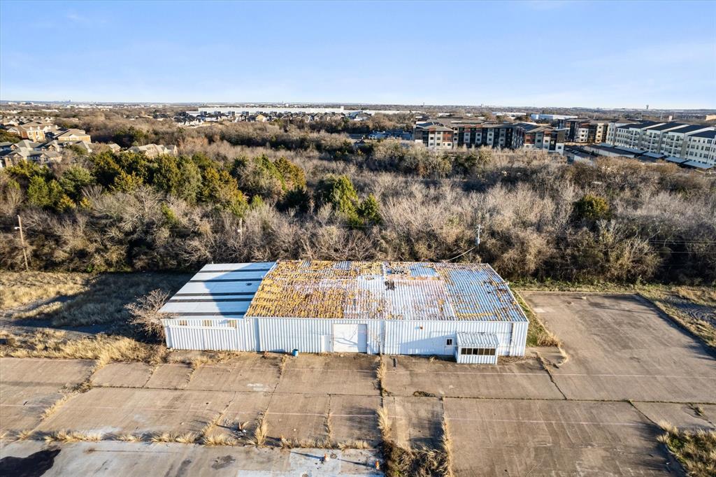 U C I Add - Commercial Sale