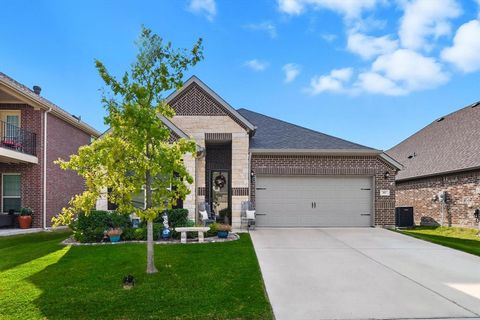 317 Bayonet Drive Fort Worth TX 76108