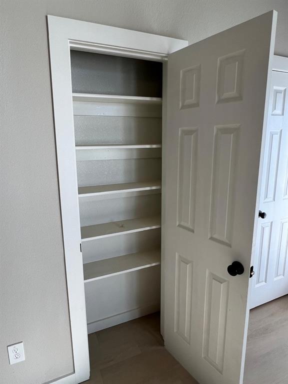 ANDERSON, WILLIAM SURVEY - Residential Lease