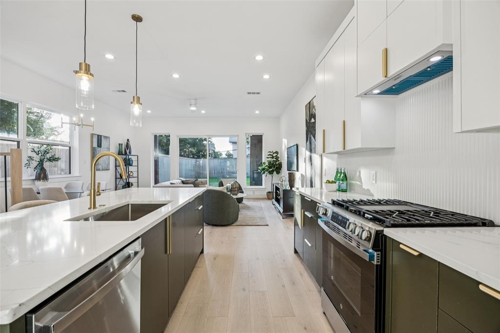 G T Hawpes Homestead - Residential