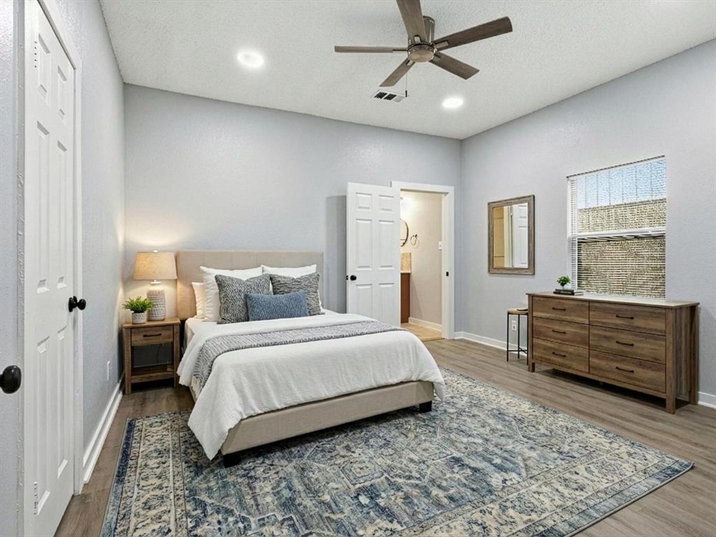 KAHN E M & CO EMP LOAN & SAV A - Residential