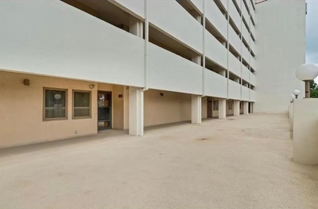 Reflection Bay Condo On Lake Arl - Residential