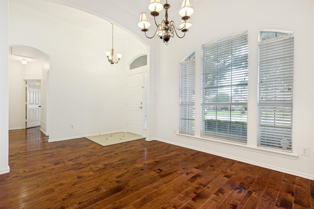 10812 Wild Oak Drive