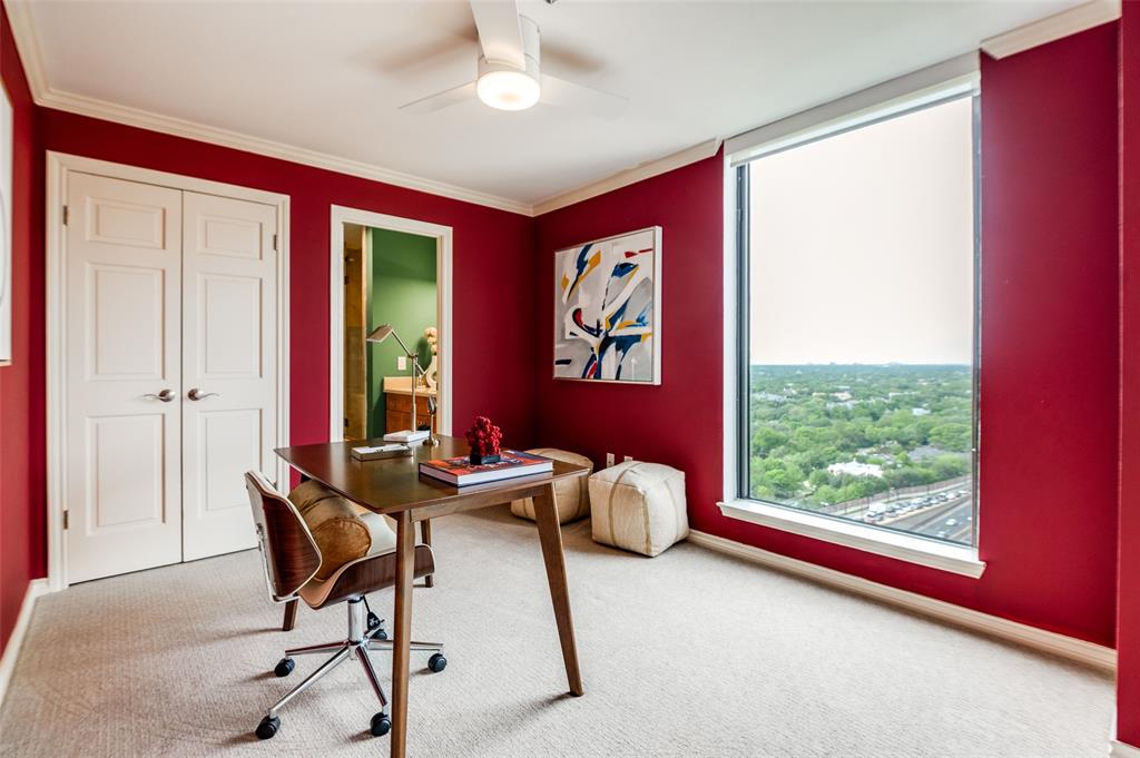5909 Luther Lane 2104