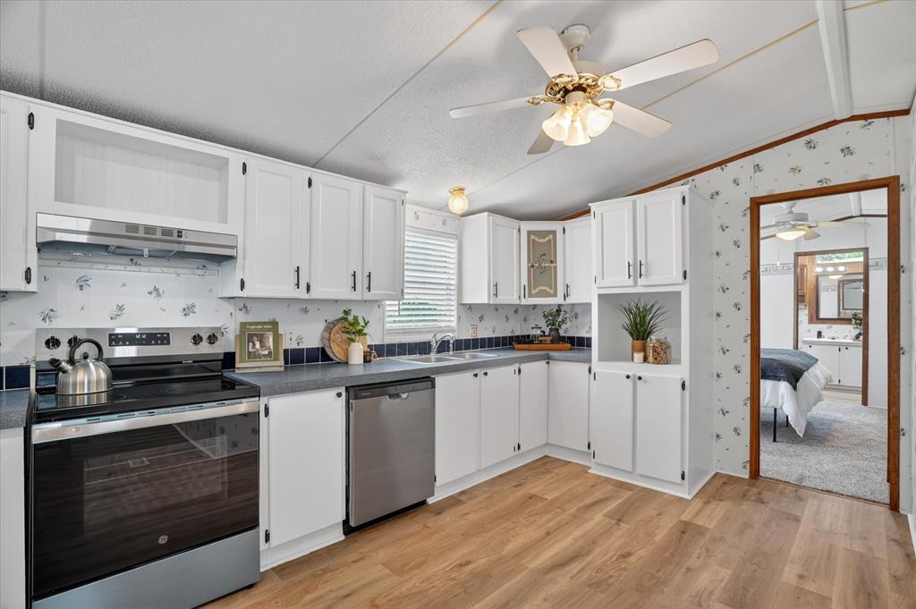 4434 Wildwood Circle