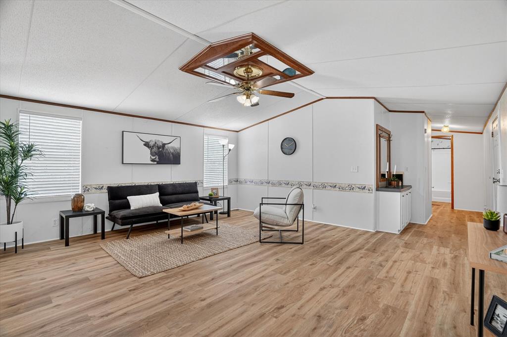 4434 Wildwood Circle