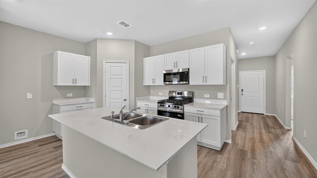 901 BOLL WEEVIL Drive