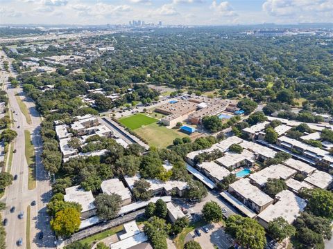 Tiny photo for 4320 Bellaire Drive S #236W, Fort Worth, TX 76109 (MLS # 21197867)