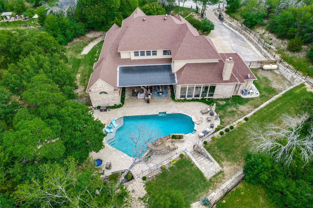 409 Oak Bluff Court