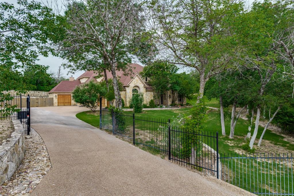 409 Oak Bluff Court