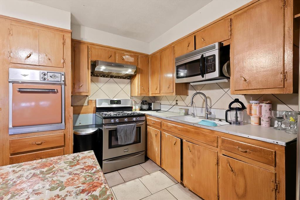 South Summit Heights Add - Residential
