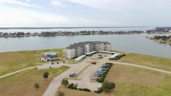 9900 NORTHSHORE BLVD APT 3101, CORSICANA, TX 75109 - Image b17a2dfebc90dd02ed657493d428da40/2945968179