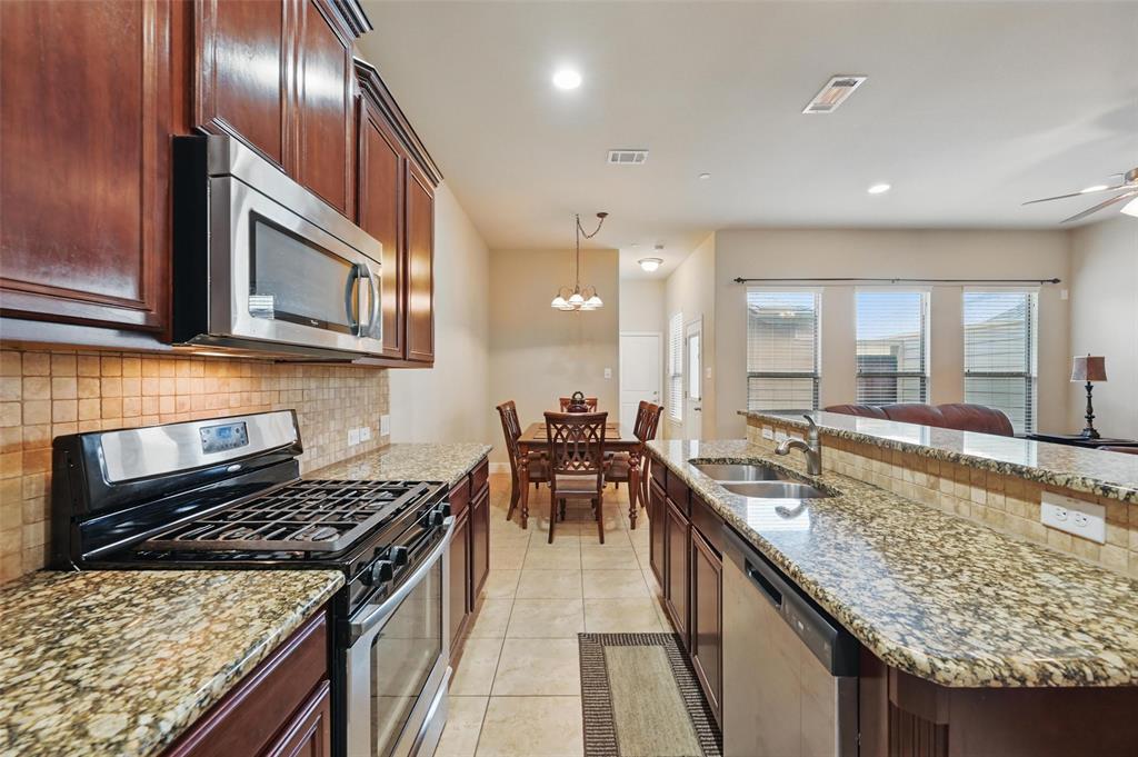 Pasquinellis Willow Crest Ph 4 - Residential