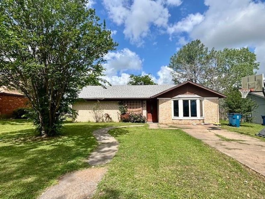 Welcome home to this adorable brick charmer featuring 3 bedrooms and 2 bathrooms in a spacious yet cozy open-concept layout. Enjoy a bright living area that flows seamlessly into the kitchen and dining spaces, complete with a walk-in pantry and large closets throughout. The huge fenced-in backyard offers endless possibilities and includes a great deck for relaxing or entertaining. With its inviting design and fantastic price, this home is the perfect blend of comfort and value. Cash buyers welcome at $130,000!!