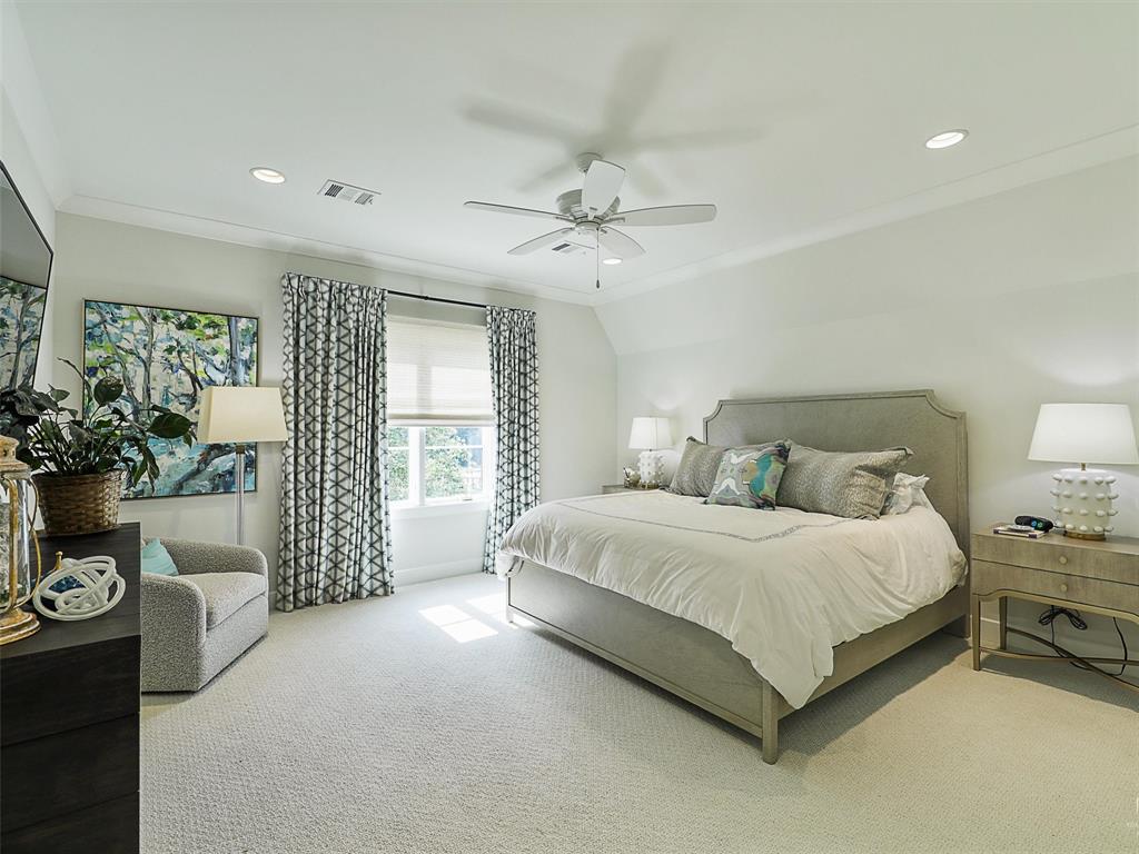 Lawn-Glen Abbey - Residential