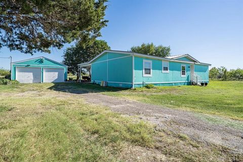 A home in Terrell