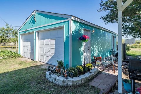 A home in Terrell