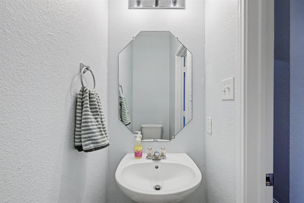 Creek Village At Providence - Residential