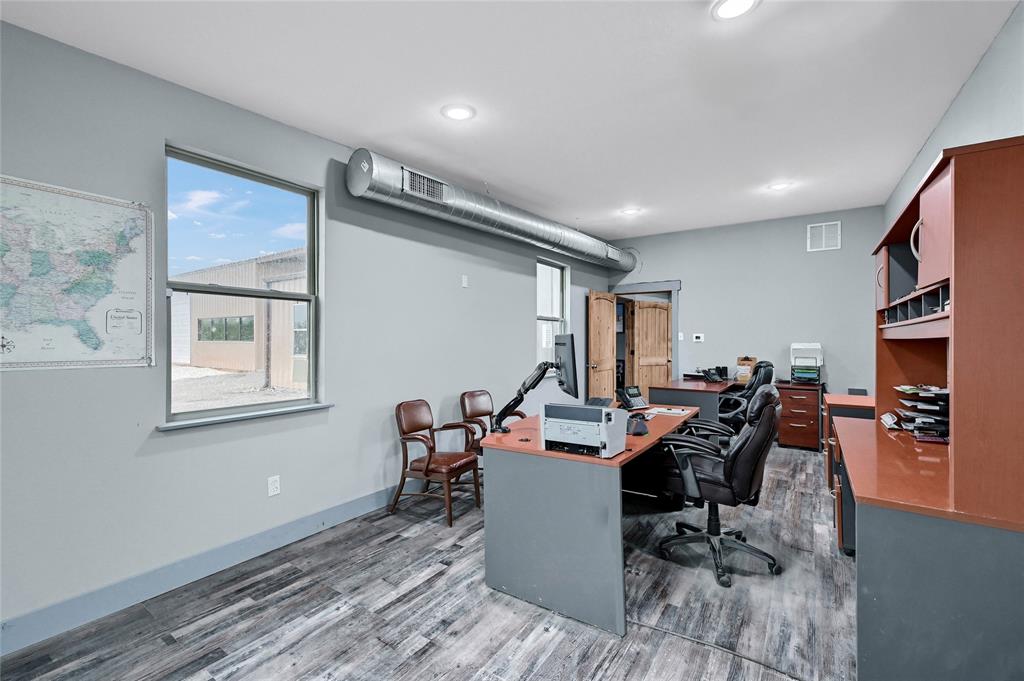 00000 - Commercial Sale