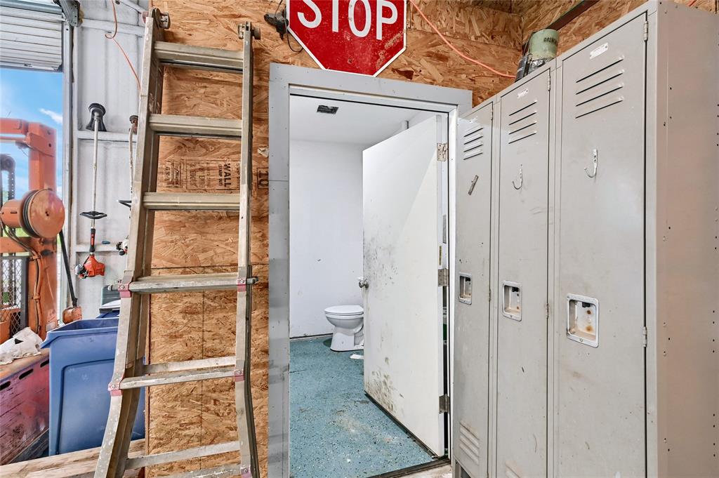 00000 - Commercial Sale