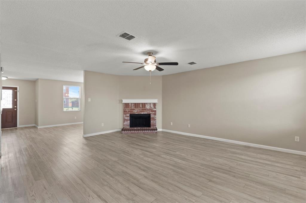 3004 Deer Ridge Drive