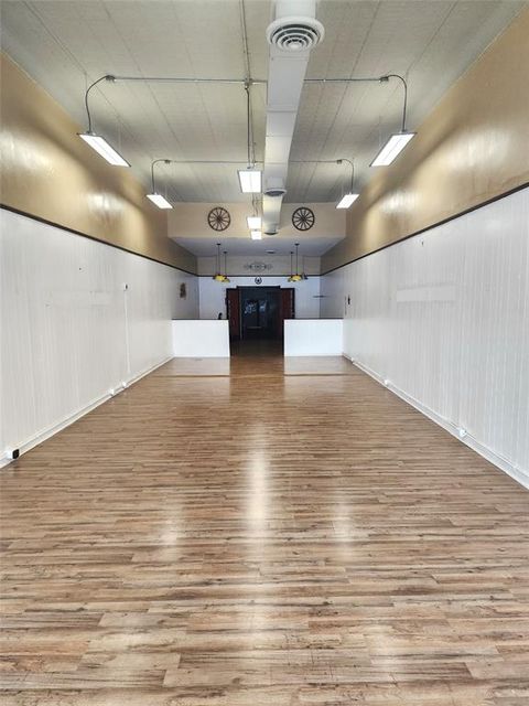 Photo of 215 N Travis Street #B, Sherman, TX 75090 (MLS # 21192027)