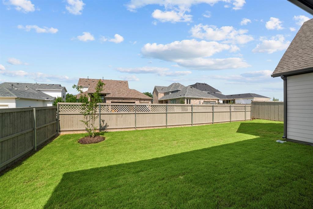 212 Pioneer Trail