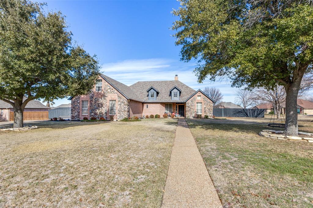200 Applewood Lane